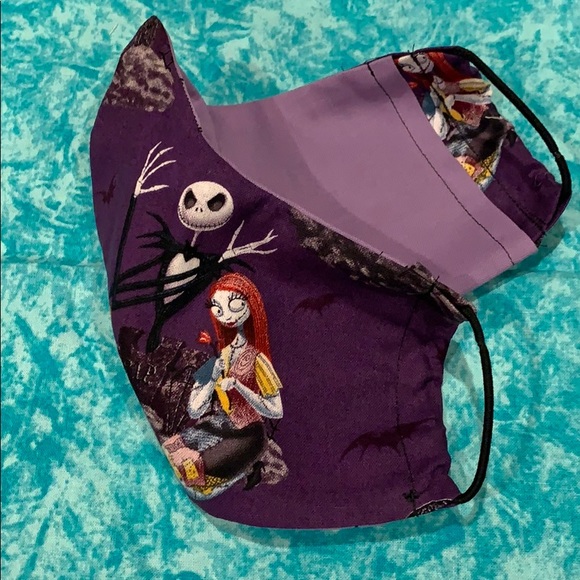 Accessories - 🌹Nightmare Before Christmas fabric face mask🌹